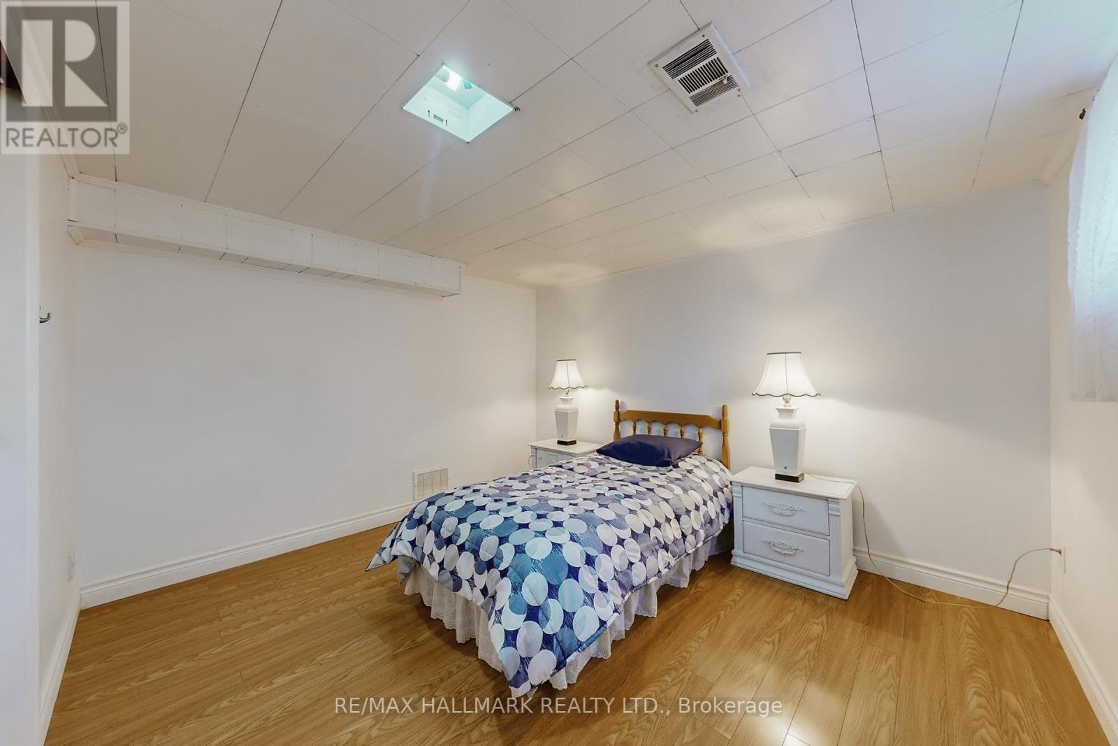 1393 Birchmount Road, Toronto (Dorset Park), Ontario  M1P 2E2 - Photo 33 - E12447428