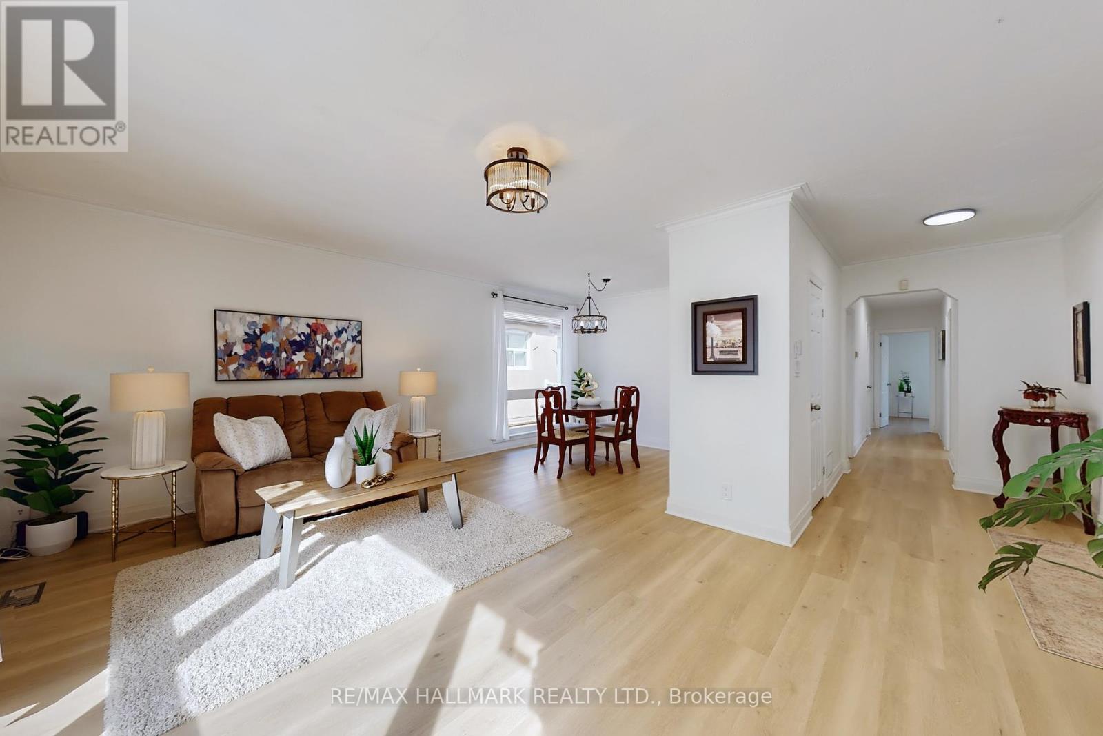 1393 Birchmount Road, Toronto (Dorset Park), Ontario  M1P 2E2 - Photo 5 - E12447428