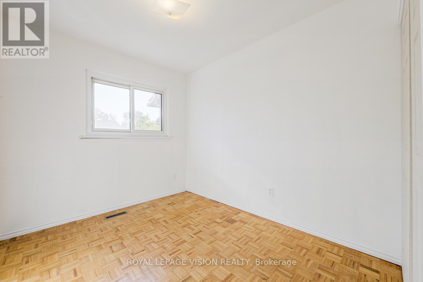 8 - 301 Washburn Way, Toronto (Malvern), Ontario  M1B 1K4 - Photo 20 - E12447451