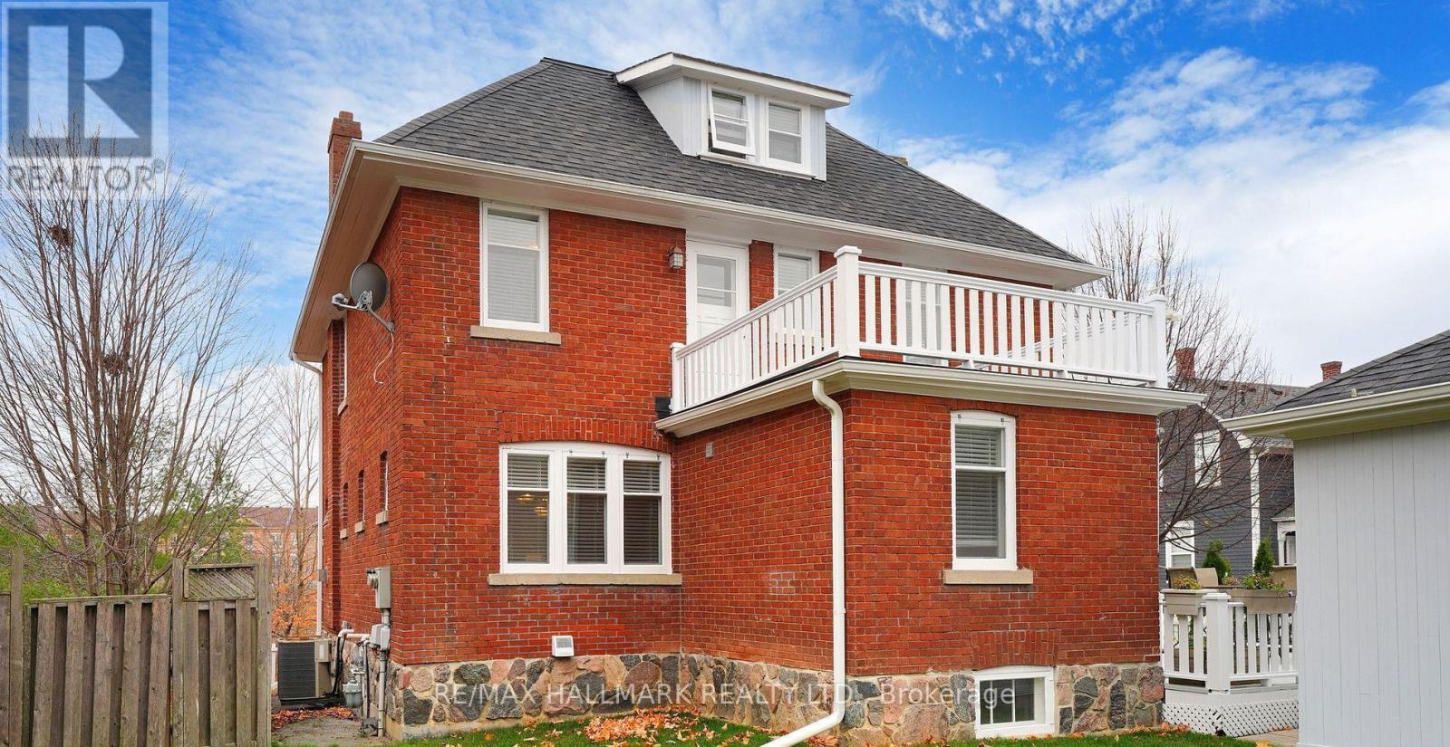 33 Artisan Trail, Markham, Ontario  L6C 3C6 - Photo 30 - N12444395