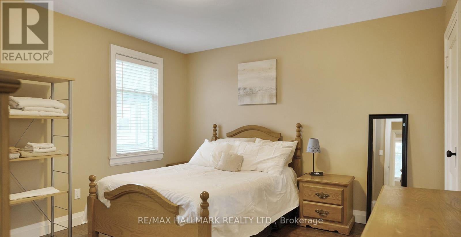 33 Artisan Trail, Markham, Ontario  L6C 3C6 - Photo 17 - N12444395
