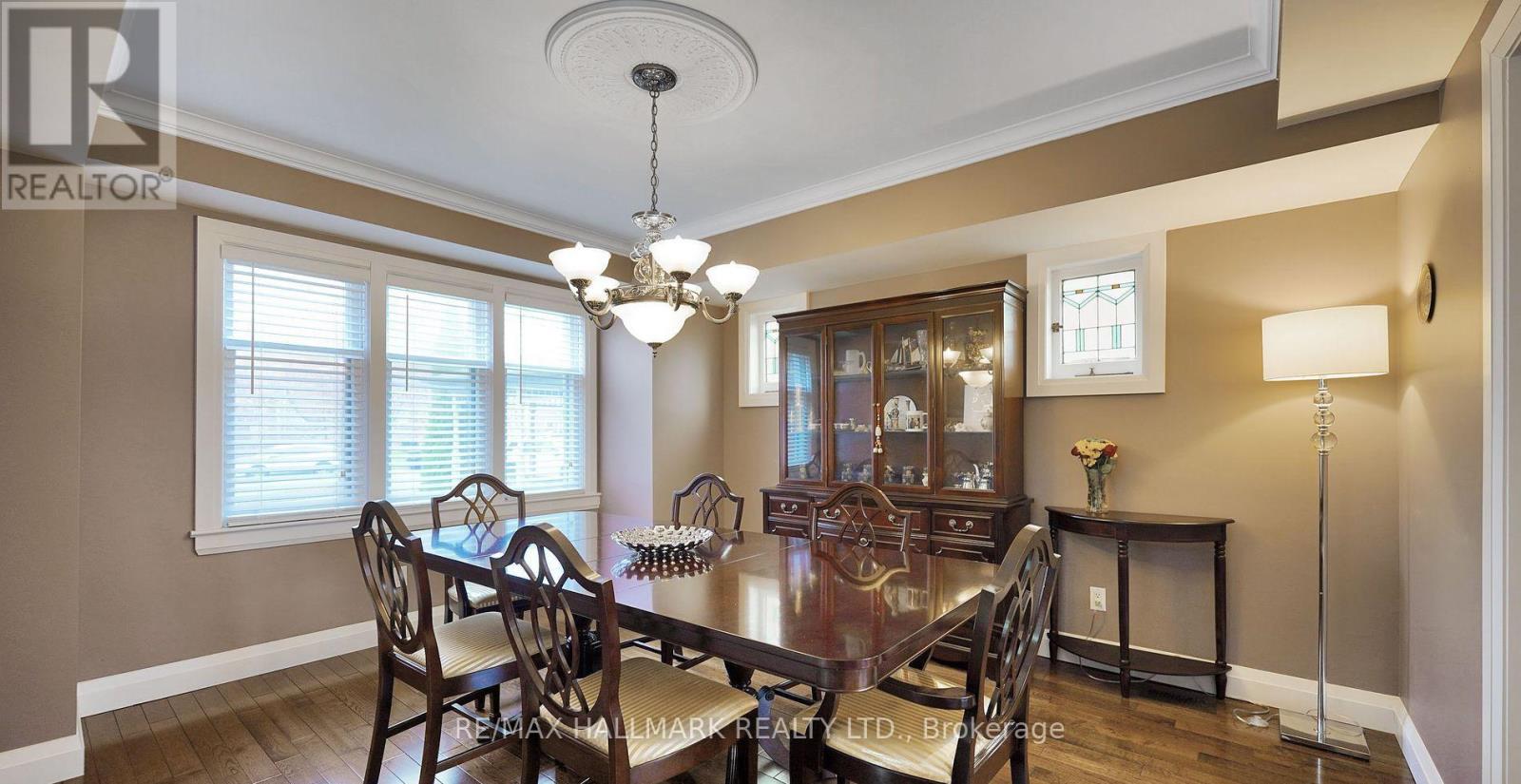 33 Artisan Trail, Markham, Ontario  L6C 3C6 - Photo 10 - N12444395