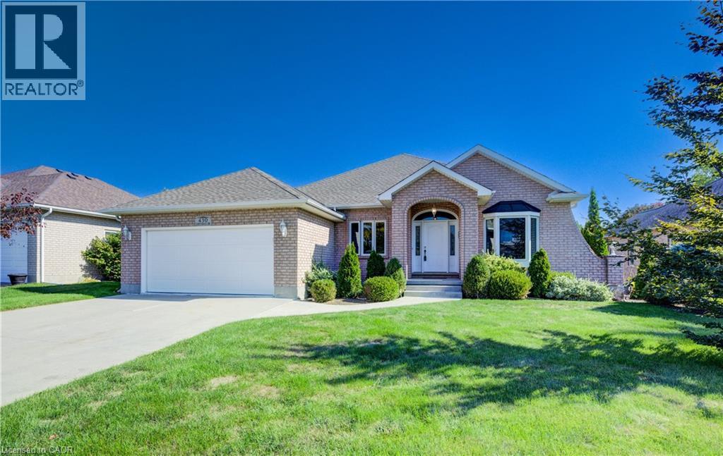 430 CARYNDALE Drive, Kitchener, Ontario
