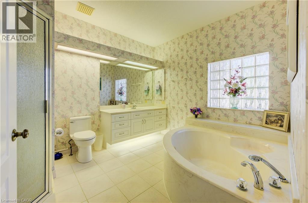 430 Caryndale Drive, Kitchener, Ontario  N2R 1M8 - Photo 19 - 40776596