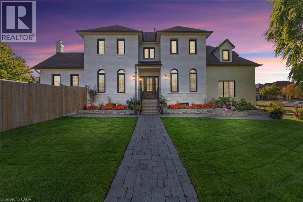 28 FENWICK Place, Waterdown, Ontario