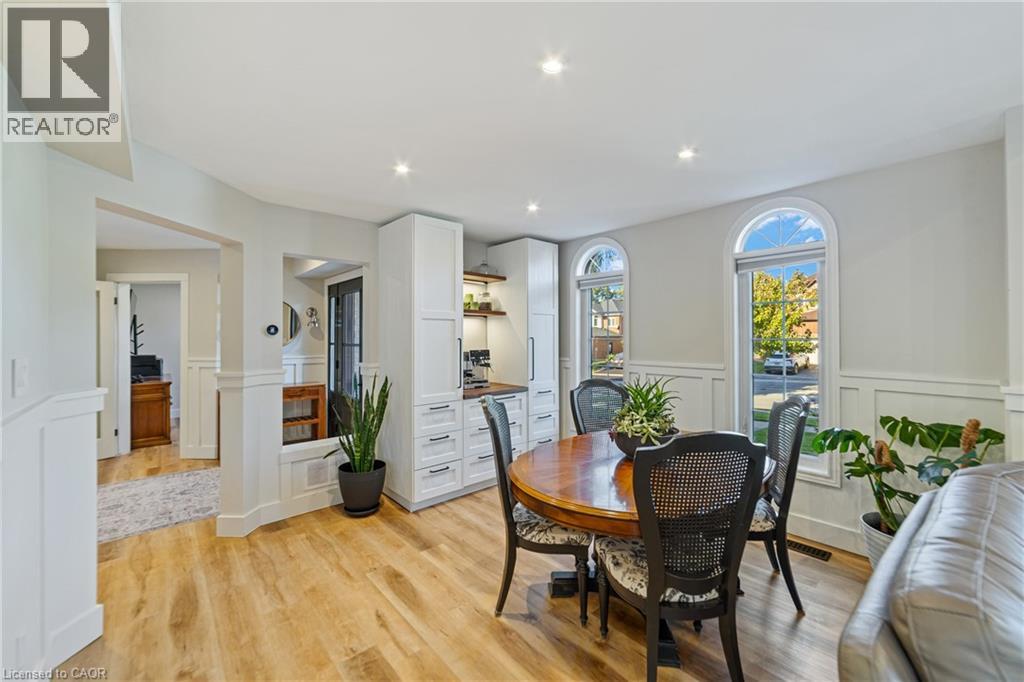 28 Fenwick Place, Waterdown, Ontario  L0R 2H5 - Photo 10 - 40775893