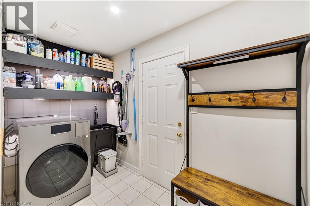 28 Fenwick Place, Waterdown, Ontario  L0R 2H5 - Photo 20 - 40775893