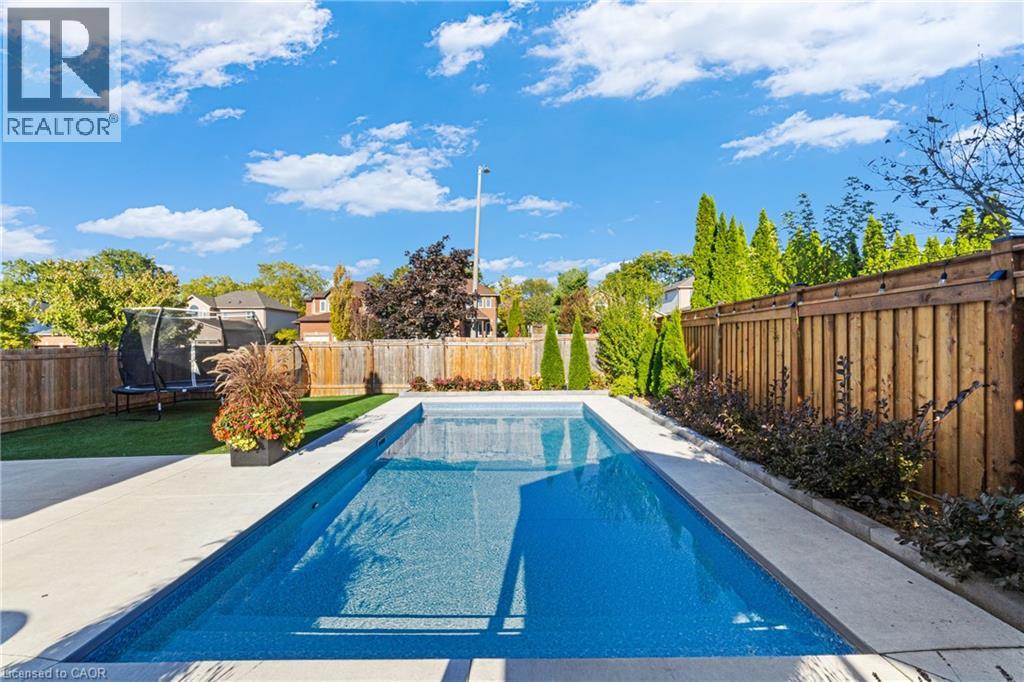 28 Fenwick Place, Waterdown, Ontario  L0R 2H5 - Photo 42 - 40775893