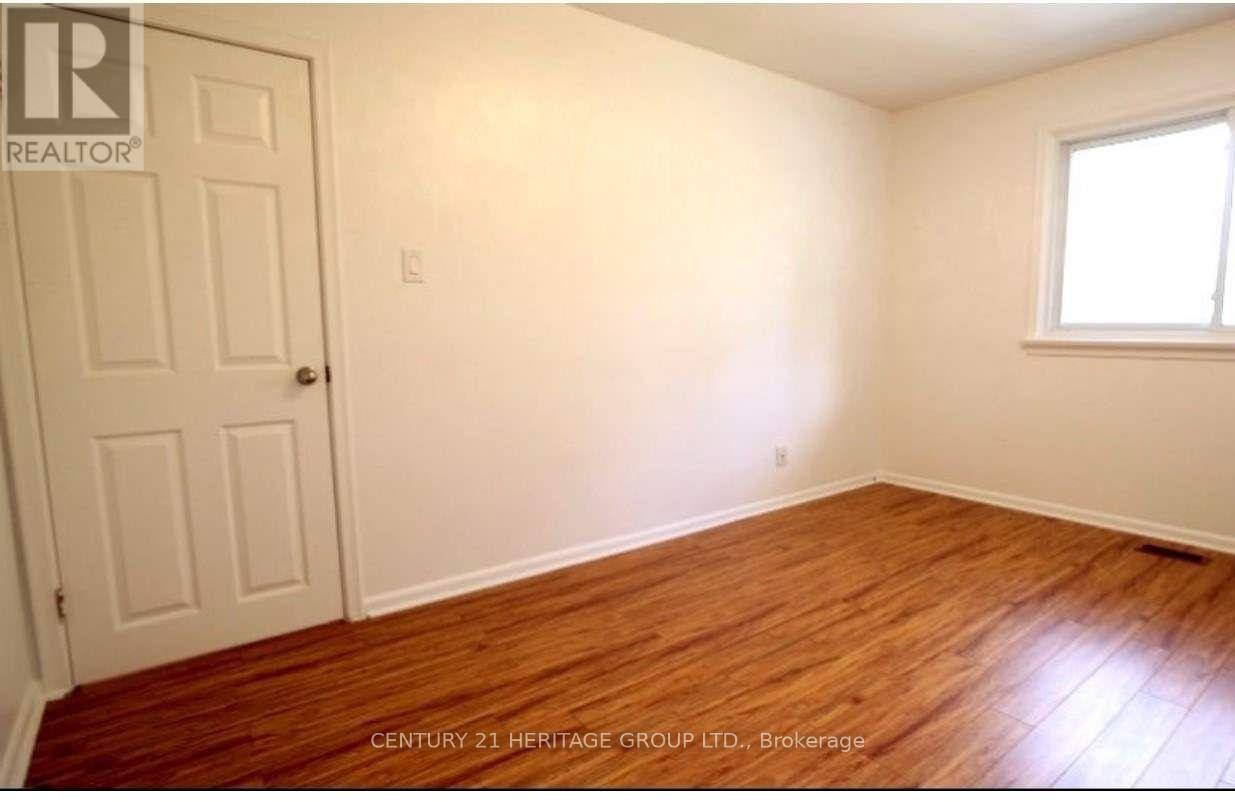 51 Steel Street S, Barrie, Ontario  L4M 2E8 - Photo 17 - S12446806