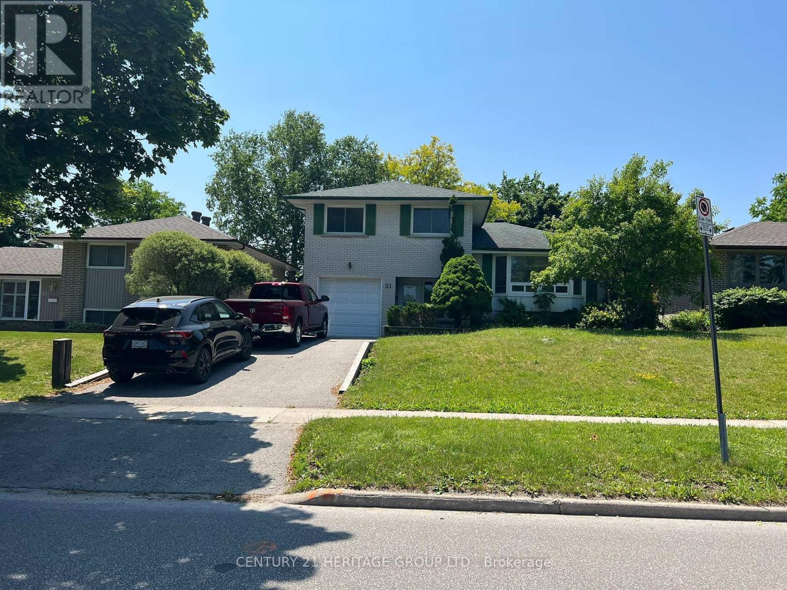 51 STEEL STREET S, Barrie, Ontario