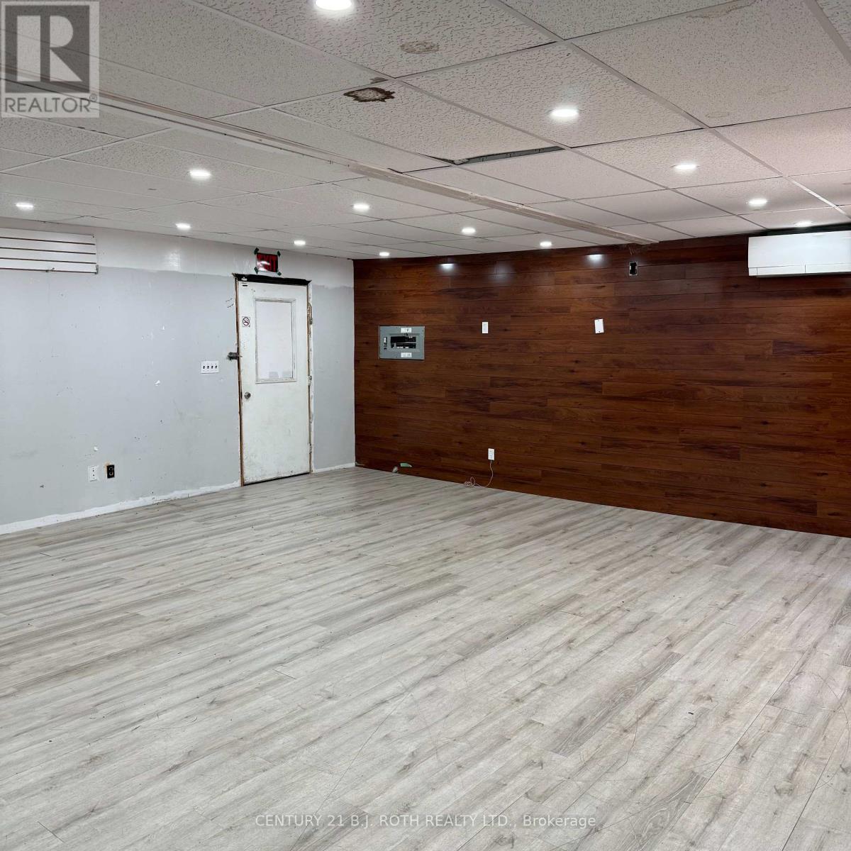 Back Unit - 371 Mapleview Drive W, Barrie, Ontario  L4N 9E8 - Photo 5 - S12447165