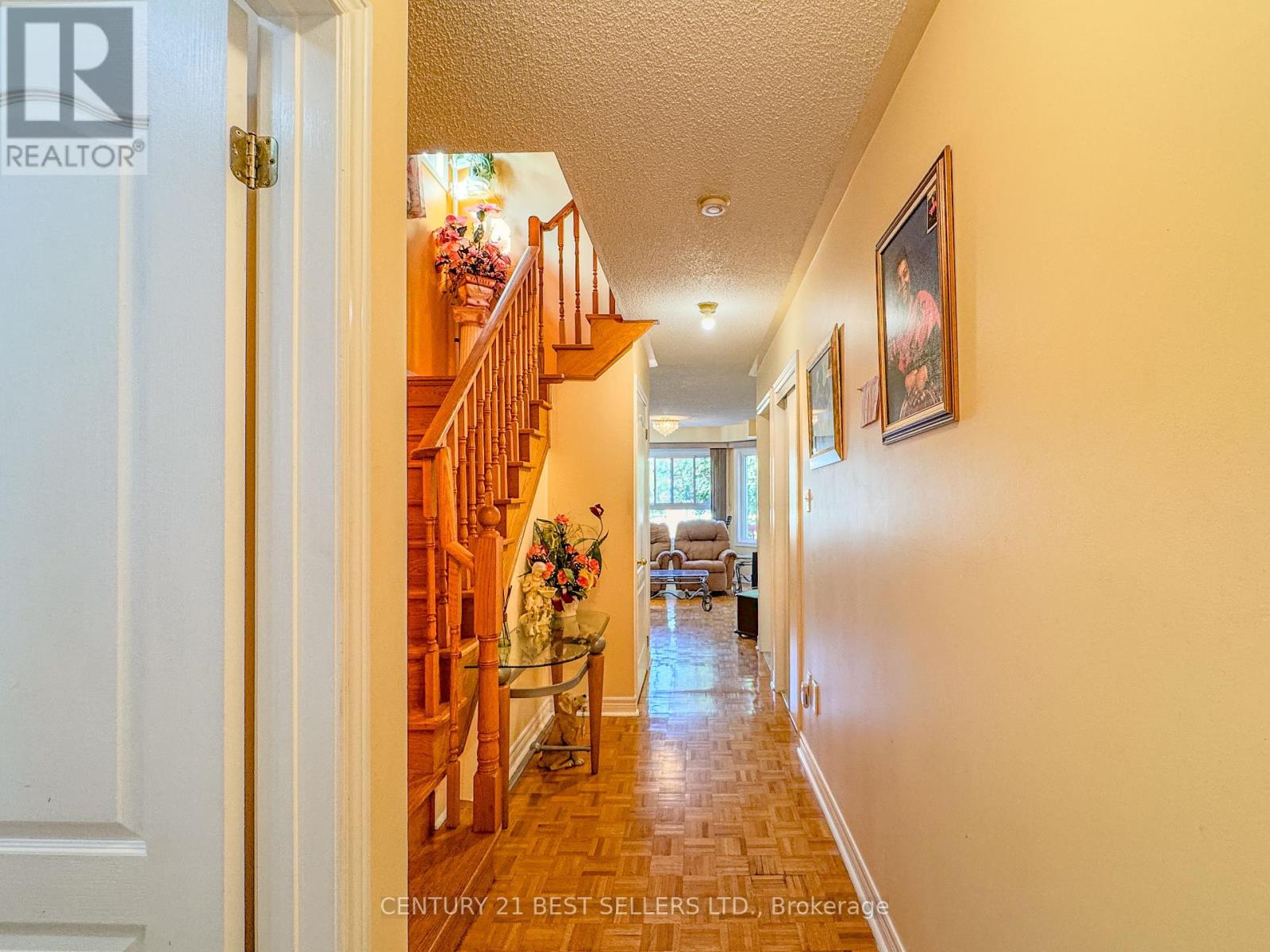 5347 Red Brush Drive, Mississauga, Ontario  L4Z 3Z5 - Photo 5 - W12413323