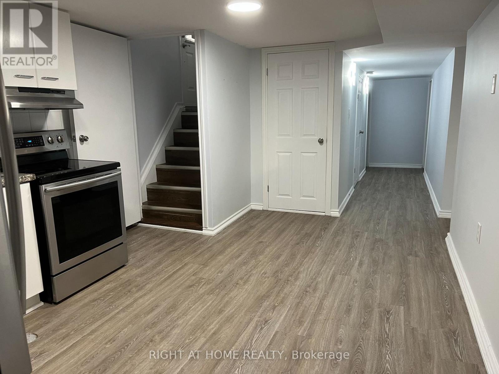 Lower Level - 689 Wilson Road S, Oshawa, Ontario  L1H 6E6 - Photo 1 - E12447543