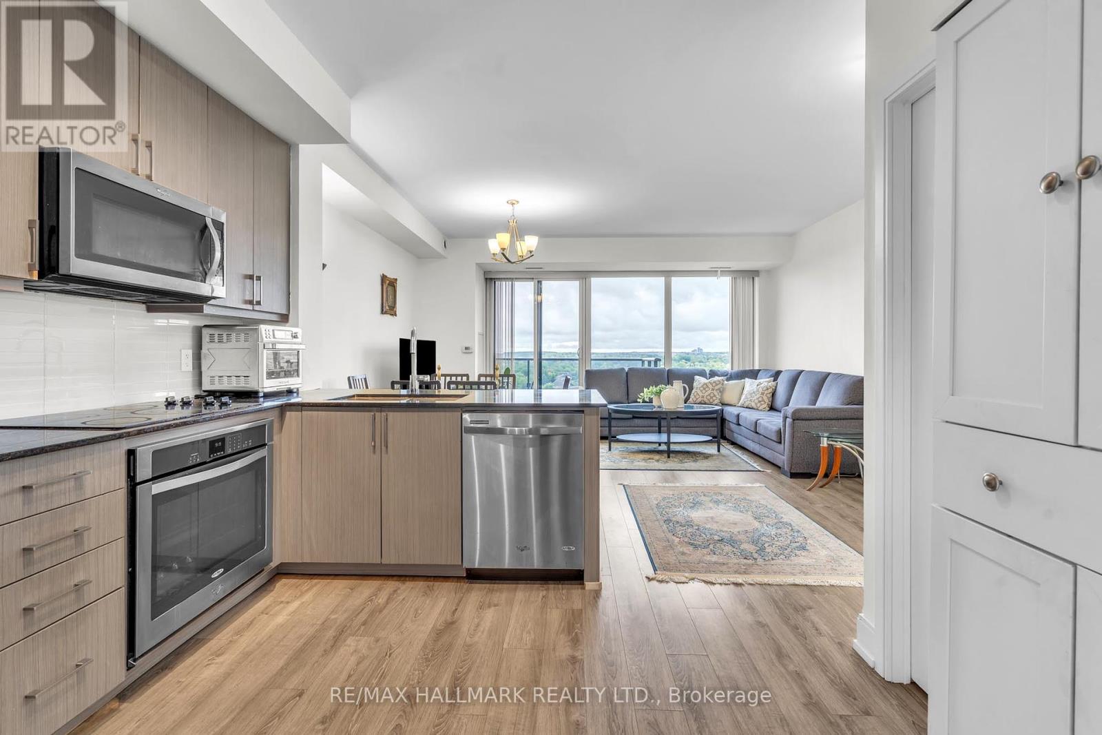 1609A - 9608 YONGE STREET, Richmond Hill, Ontario