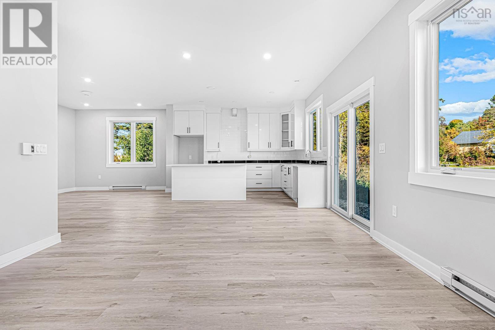 63/65 C N Road, Shubenacadie, Nova Scotia  B0N 2H0 - Photo 8 - 202524478