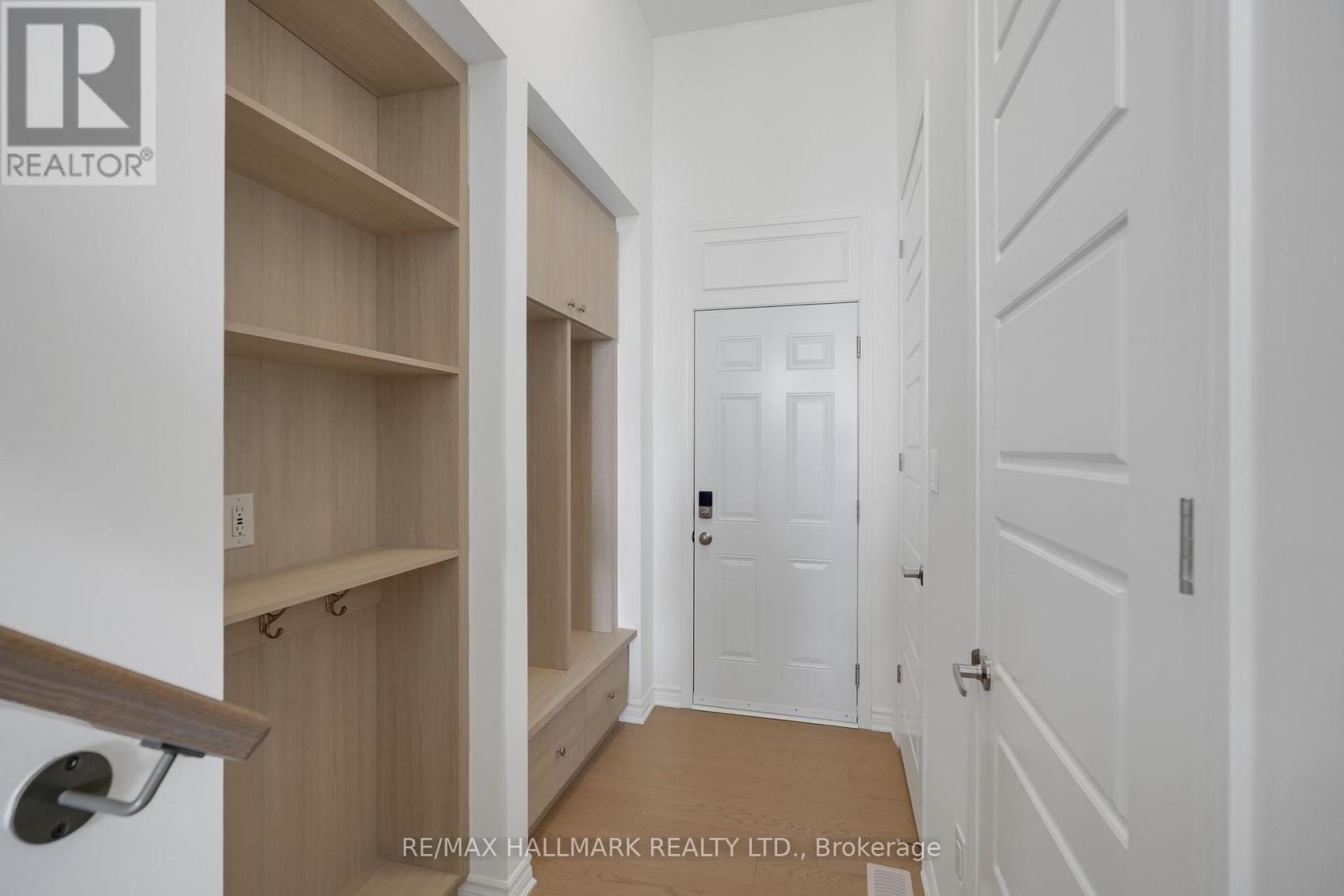 634 Newlove Street, Innisfil, Ontario  L9S 0S2 - Photo 25 - N12447387