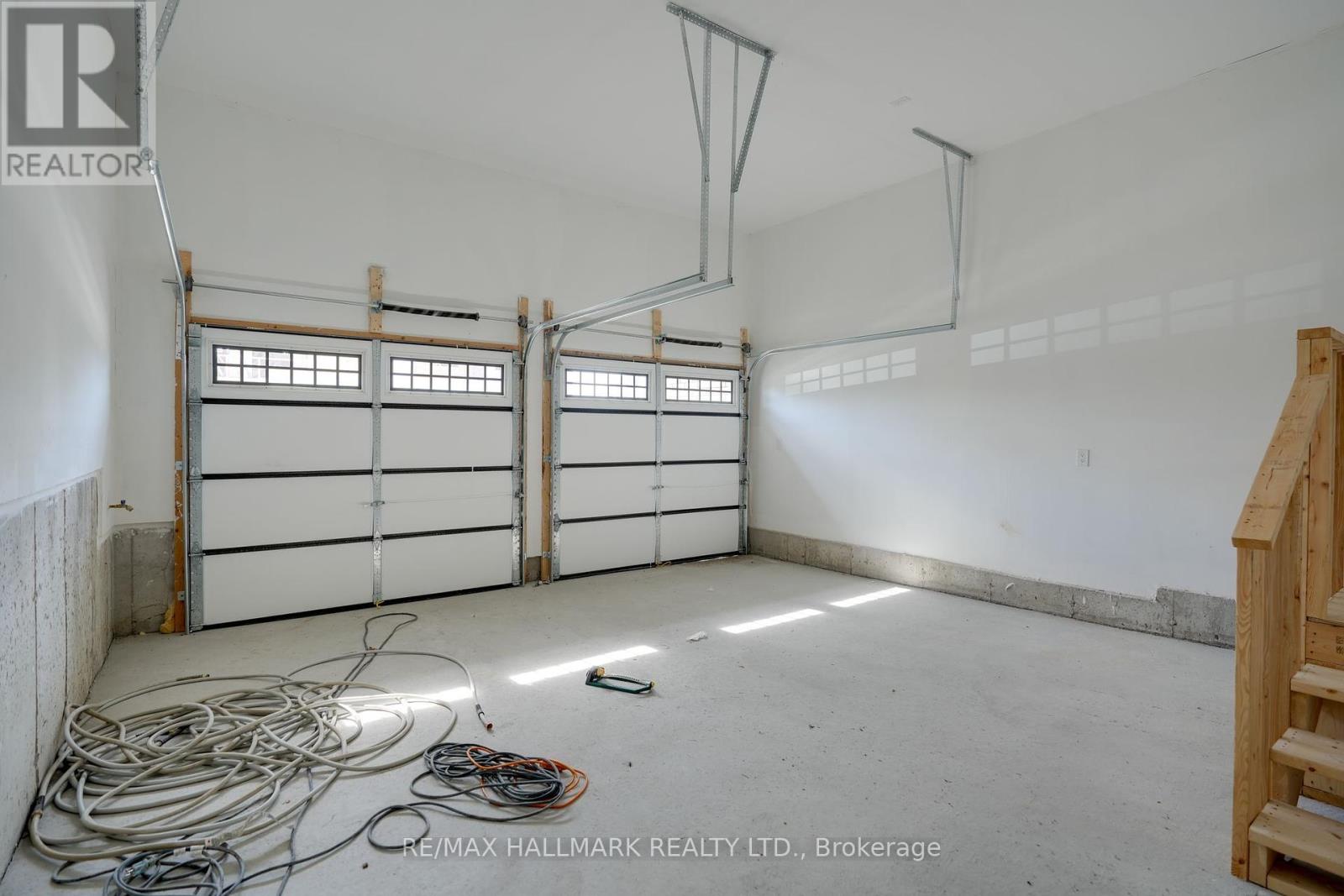 634 Newlove Street, Innisfil, Ontario  L9S 0S2 - Photo 26 - N12447387