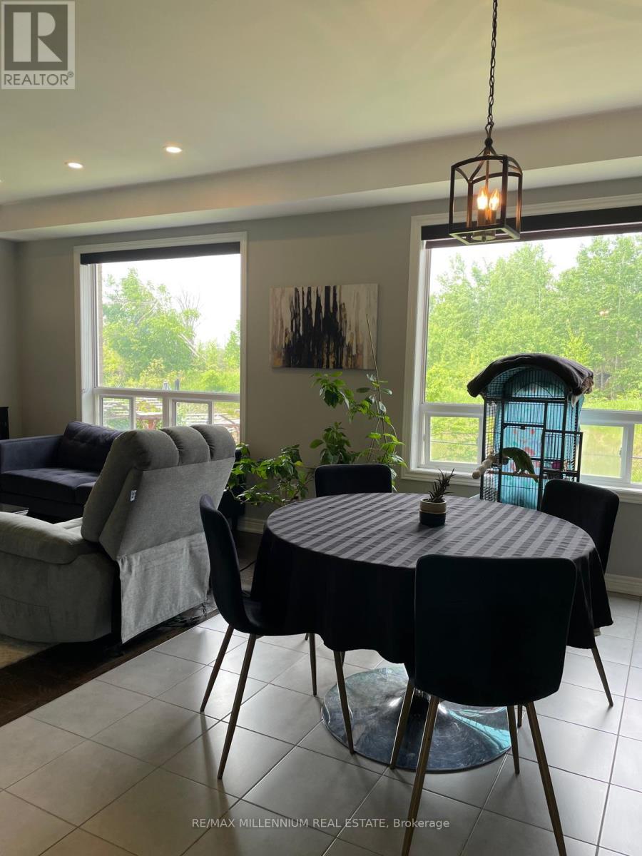 89/barnett - 82 Lampkin Street W, Georgina (Sutton & Jackson's Point), Ontario  L0E 1R0 - Photo 17 - N12447394