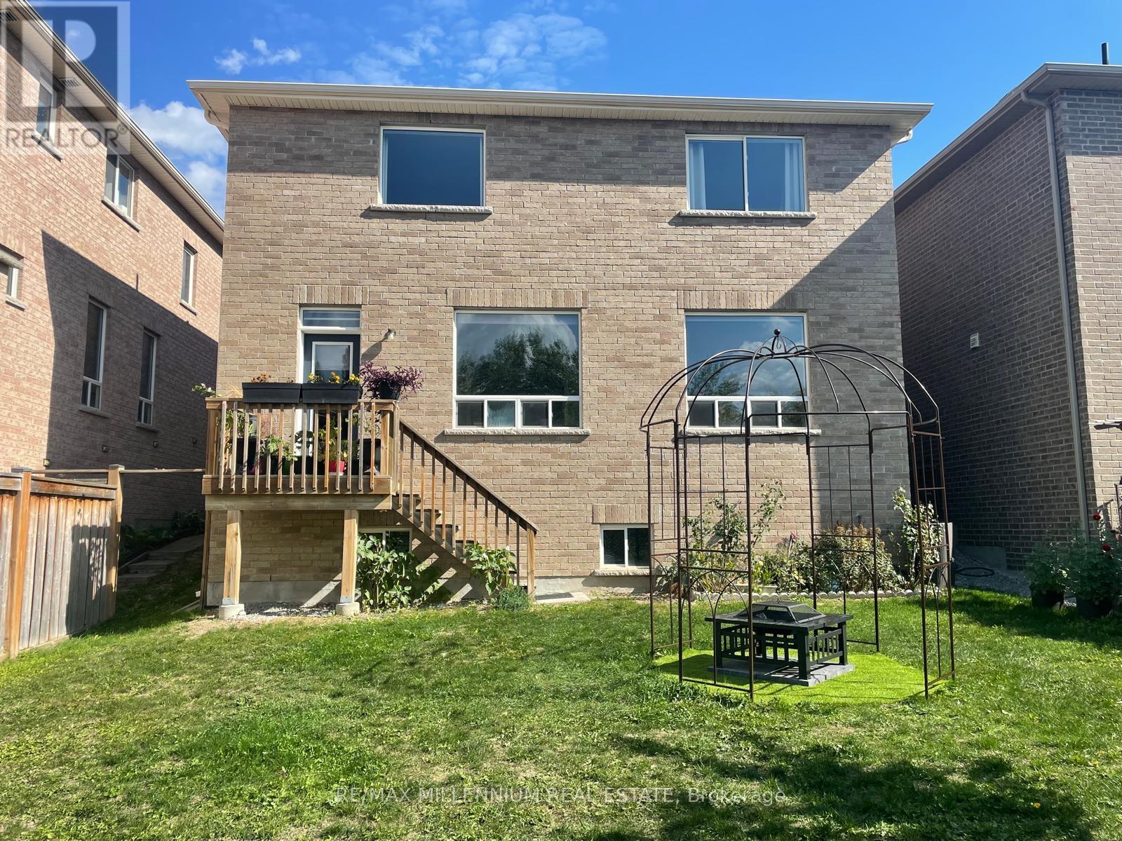 89/barnett - 82 Lampkin Street W, Georgina (Sutton & Jackson's Point), Ontario  L0E 1R0 - Photo 32 - N12447394