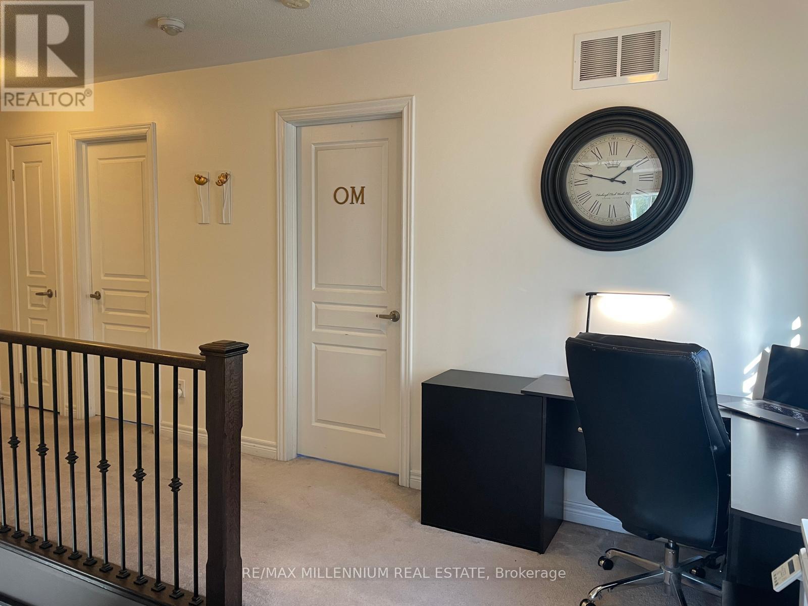 89/barnett - 82 Lampkin Street W, Georgina (Sutton & Jackson's Point), Ontario  L0E 1R0 - Photo 6 - N12447394