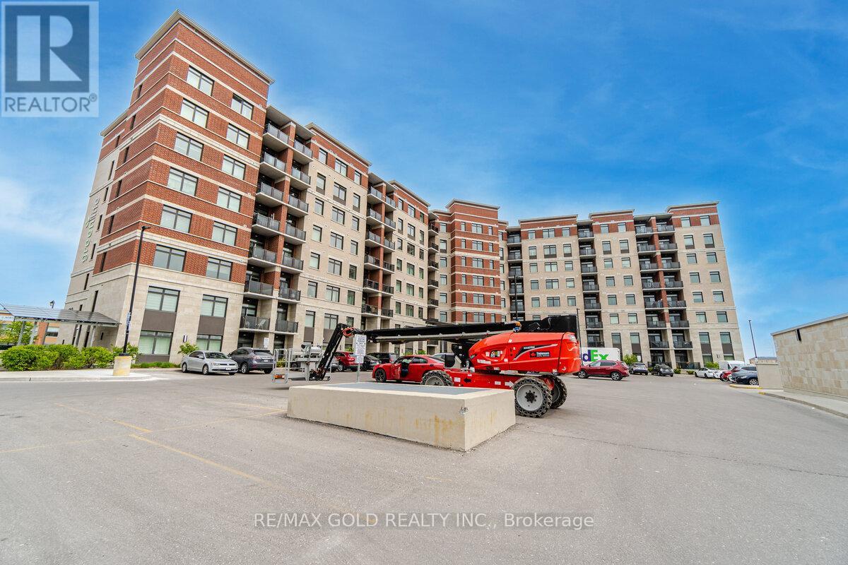 203 - 39 New Delhi Drive, Markham, Ontario  L3S 0E1 - Photo 2 - N12447406