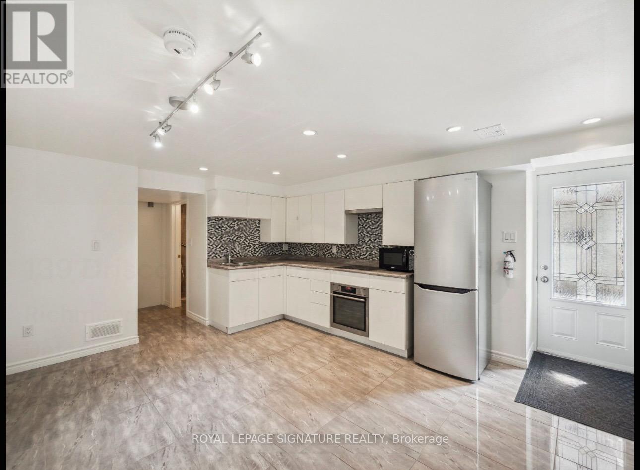 Bsmt - 139 Driscoll Road, Richmond Hill, Ontario  L4C 4H6 - Photo 2 - N12447410