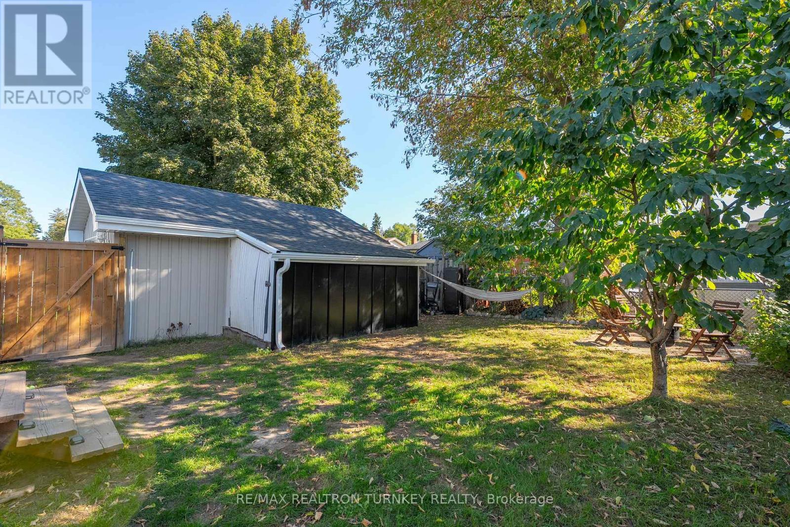 86 Simcoe Street, Essa (Angus), Ontario  L0M 1B0 - Photo 22 - N12447458