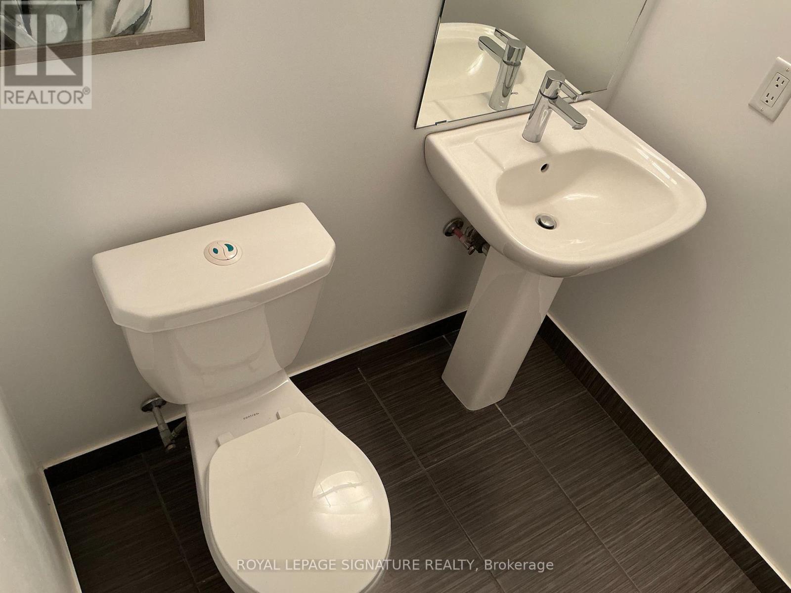 306 - 372 Hwy 7 E, Richmond Hill, Ontario  L4B 0C6 - Photo 10 - N12447478