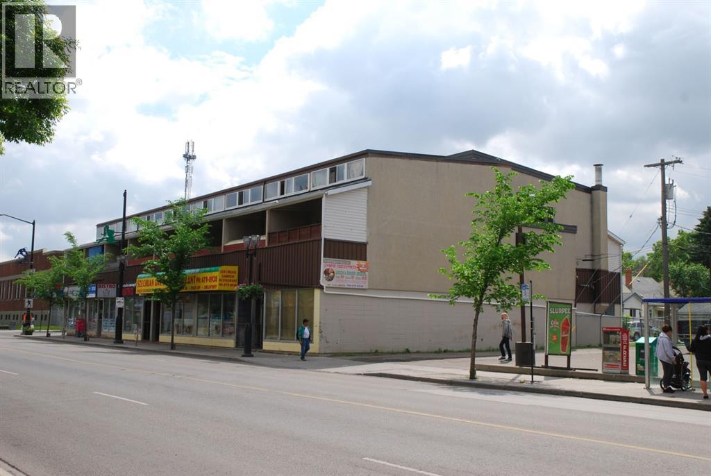 11740 89 Street Nw, Edmonton, Alberta  T5B 3V5 - Photo 3 - A2039433