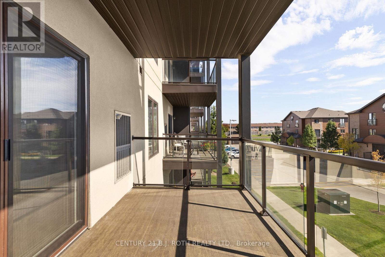 218 - 720 Yonge Street, Barrie (Painswick South), Ontario  L9J 0G9 - Photo 23 - S12447422