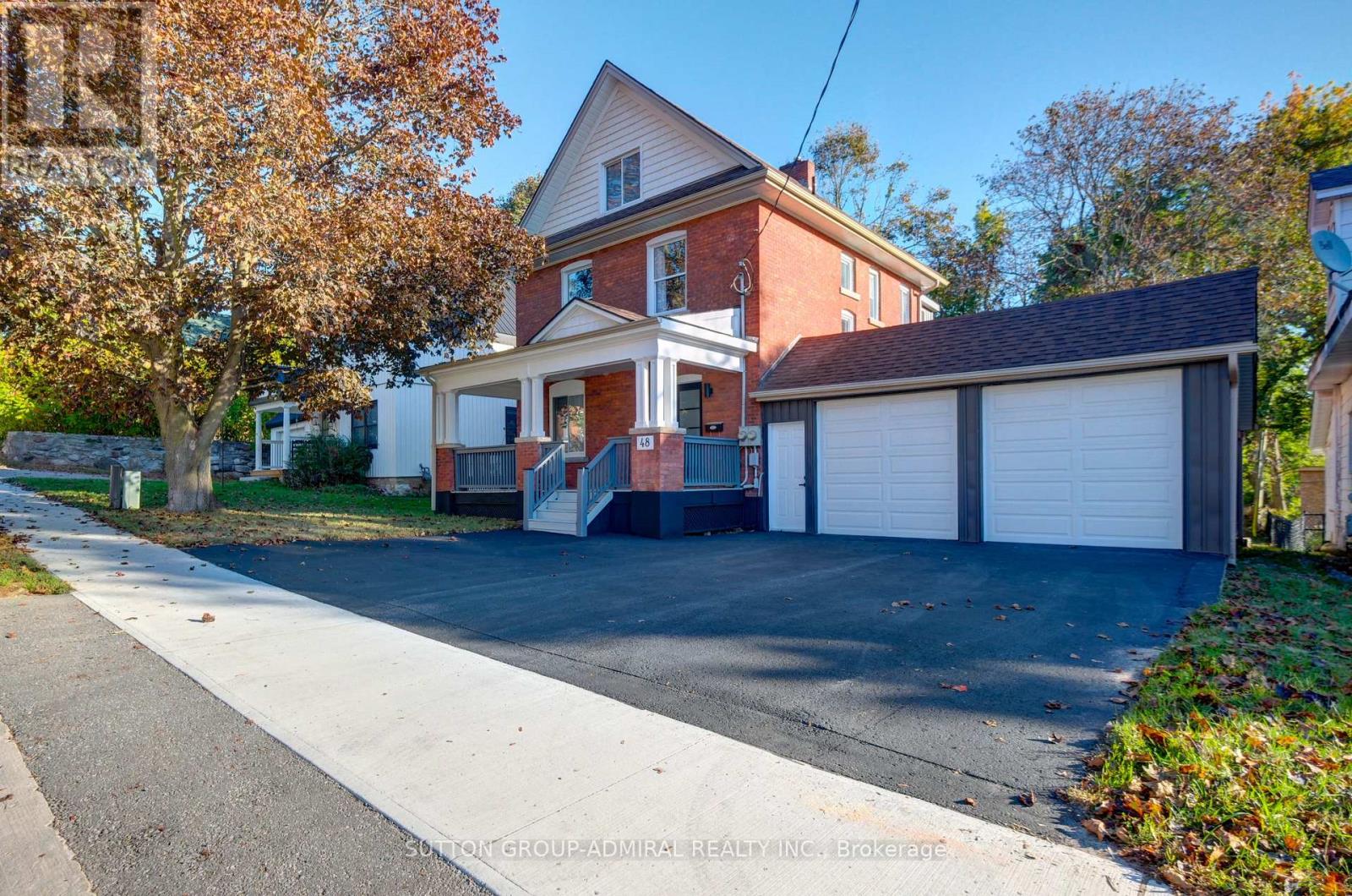 48 Obrien Street, Orillia, Ontario  L3V 5S3 - Photo 1 - S12447424
