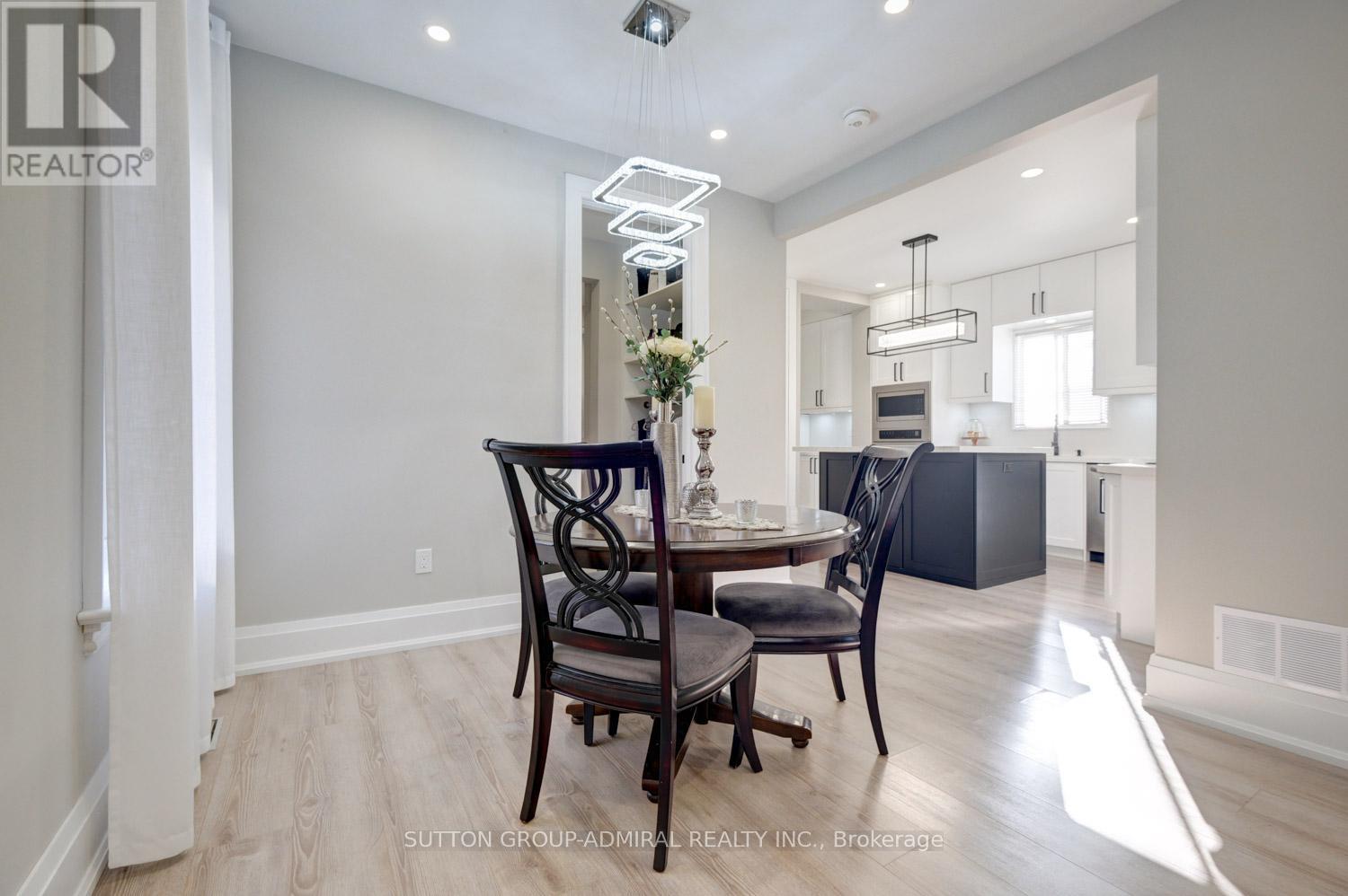48 Obrien Street, Orillia, Ontario  L3V 5S3 - Photo 12 - S12447424