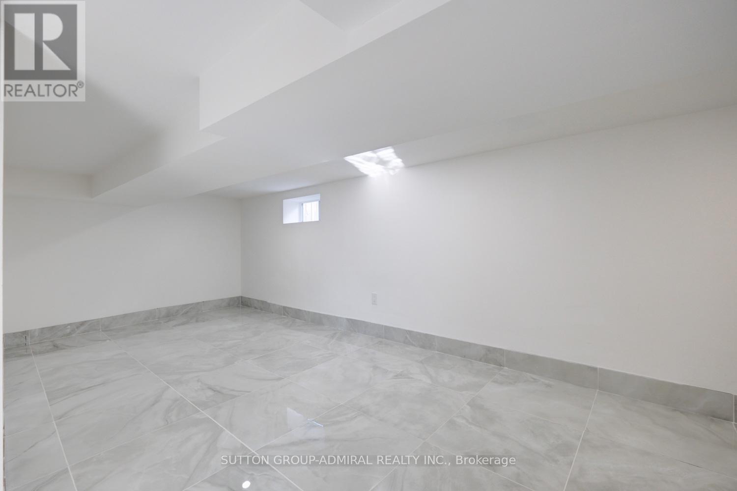 48 Obrien Street, Orillia, Ontario  L3V 5S3 - Photo 41 - S12447424