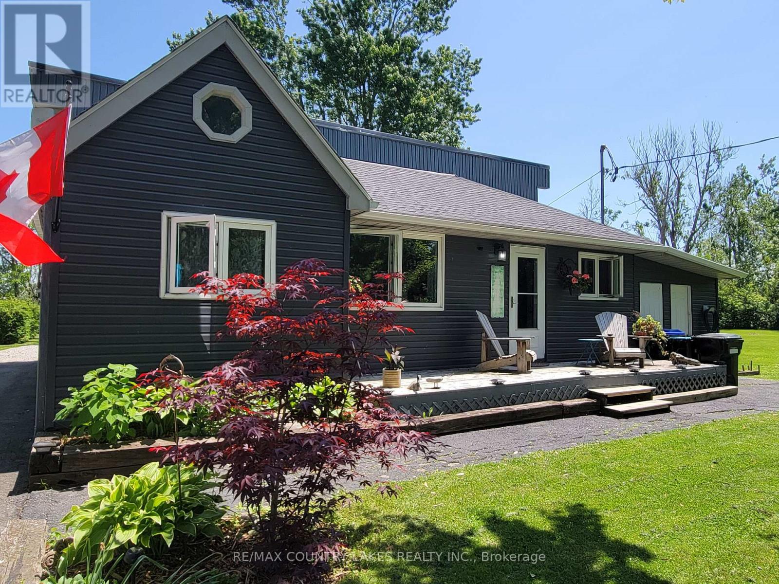 2481 Lakeshore Drive, Ramara (Brechin), Ontario  L0K 1B0 - Photo 26 - S12447470