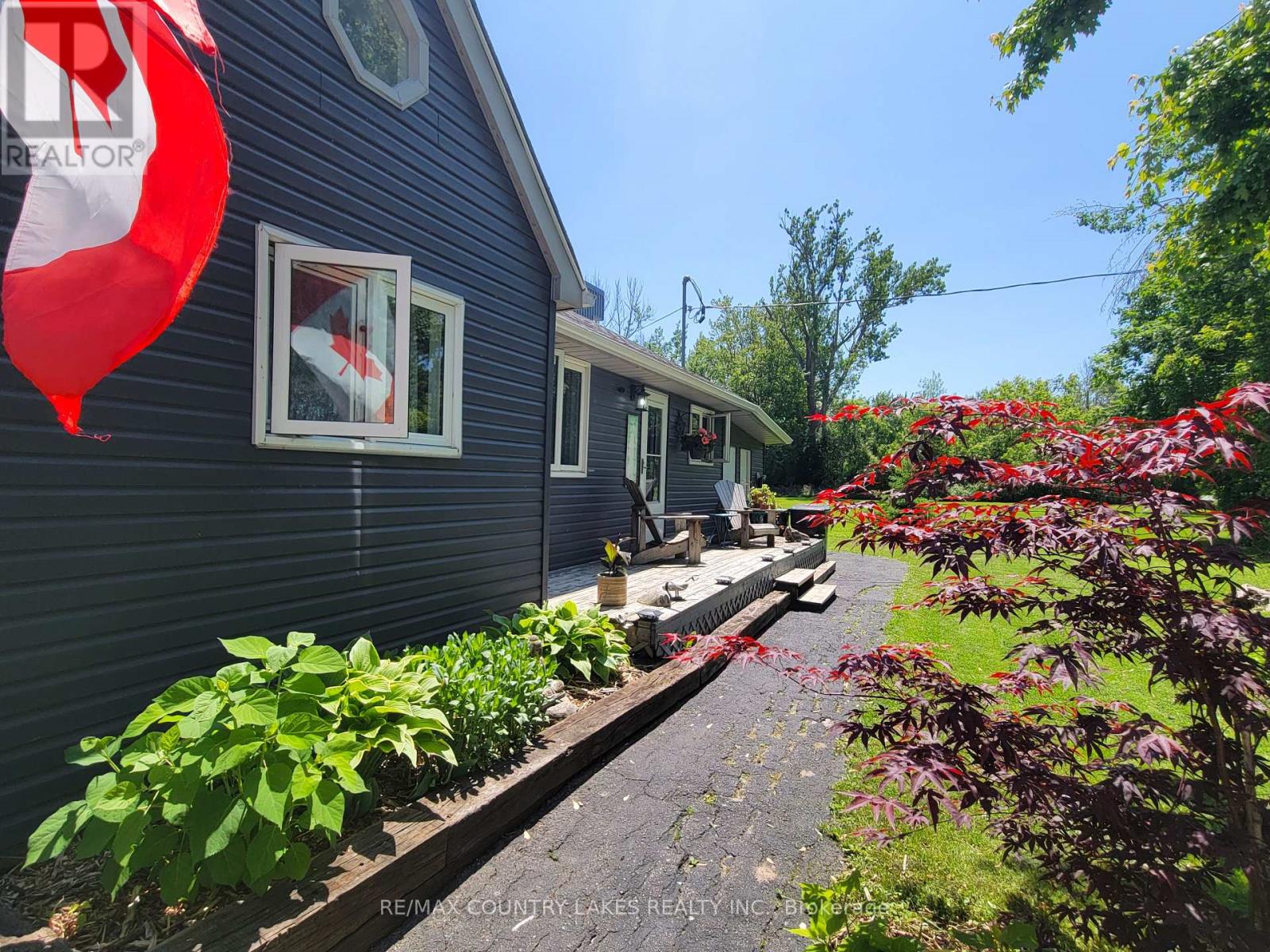 2481 Lakeshore Drive, Ramara (Brechin), Ontario  L0K 1B0 - Photo 27 - S12447470