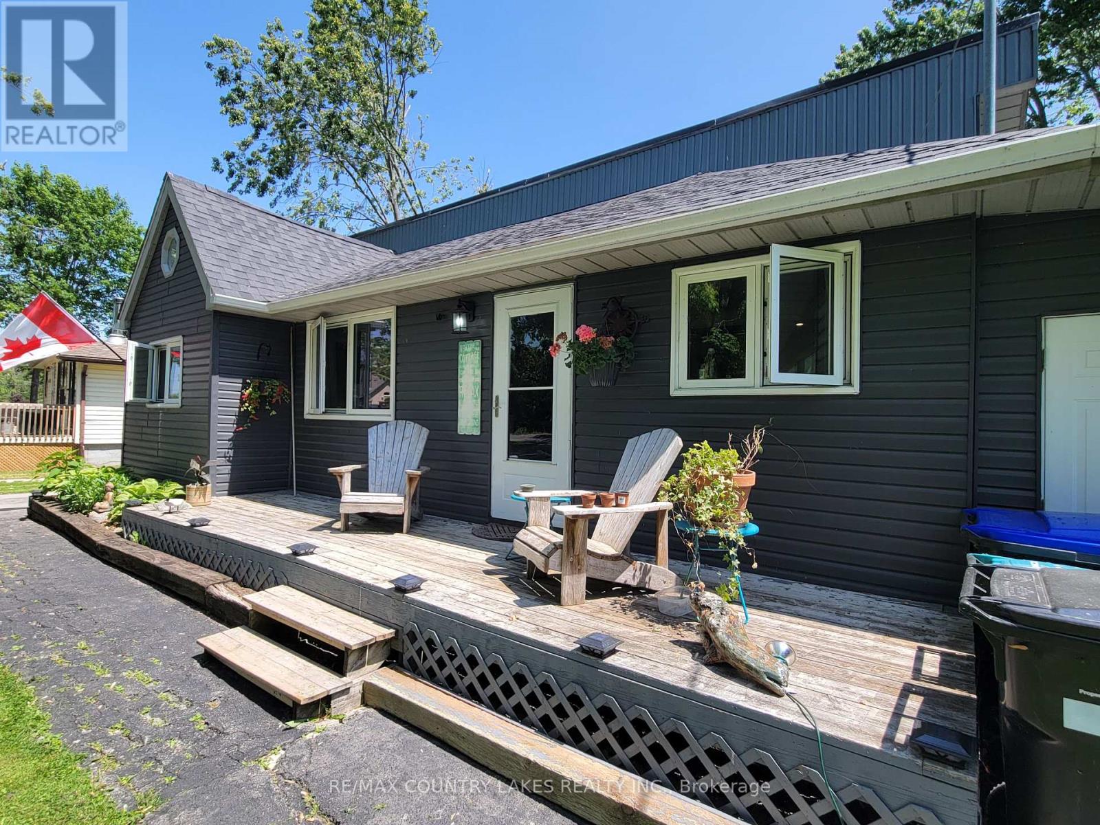 2481 Lakeshore Drive, Ramara (Brechin), Ontario  L0K 1B0 - Photo 28 - S12447470