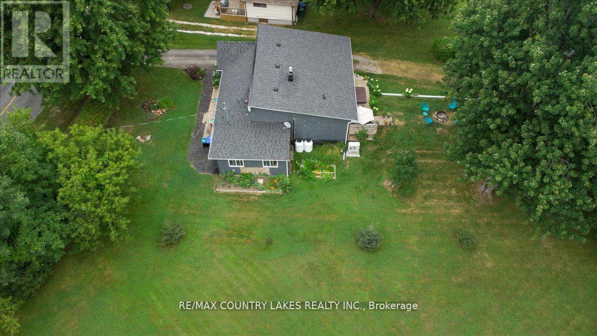 2481 Lakeshore Drive, Ramara (Brechin), Ontario  L0K 1B0 - Photo 30 - S12447470