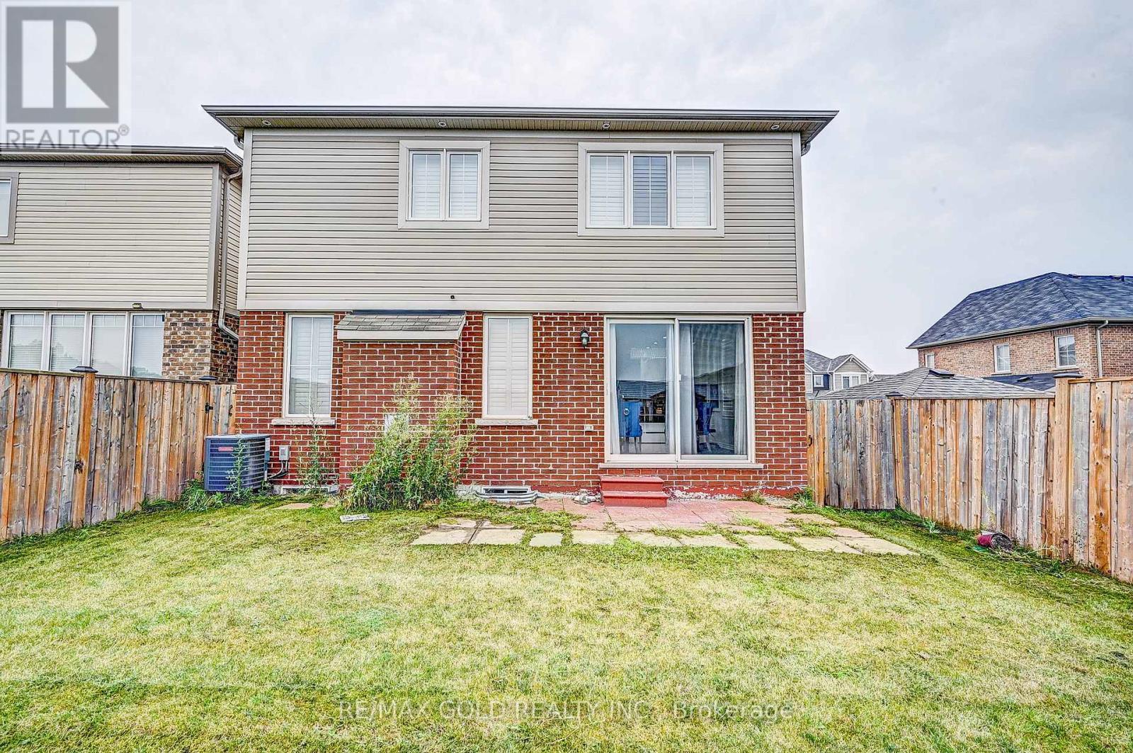 8 Dressage Trail, Cambridge, Ontario  N3E 0C3 - Photo 44 - X12446347
