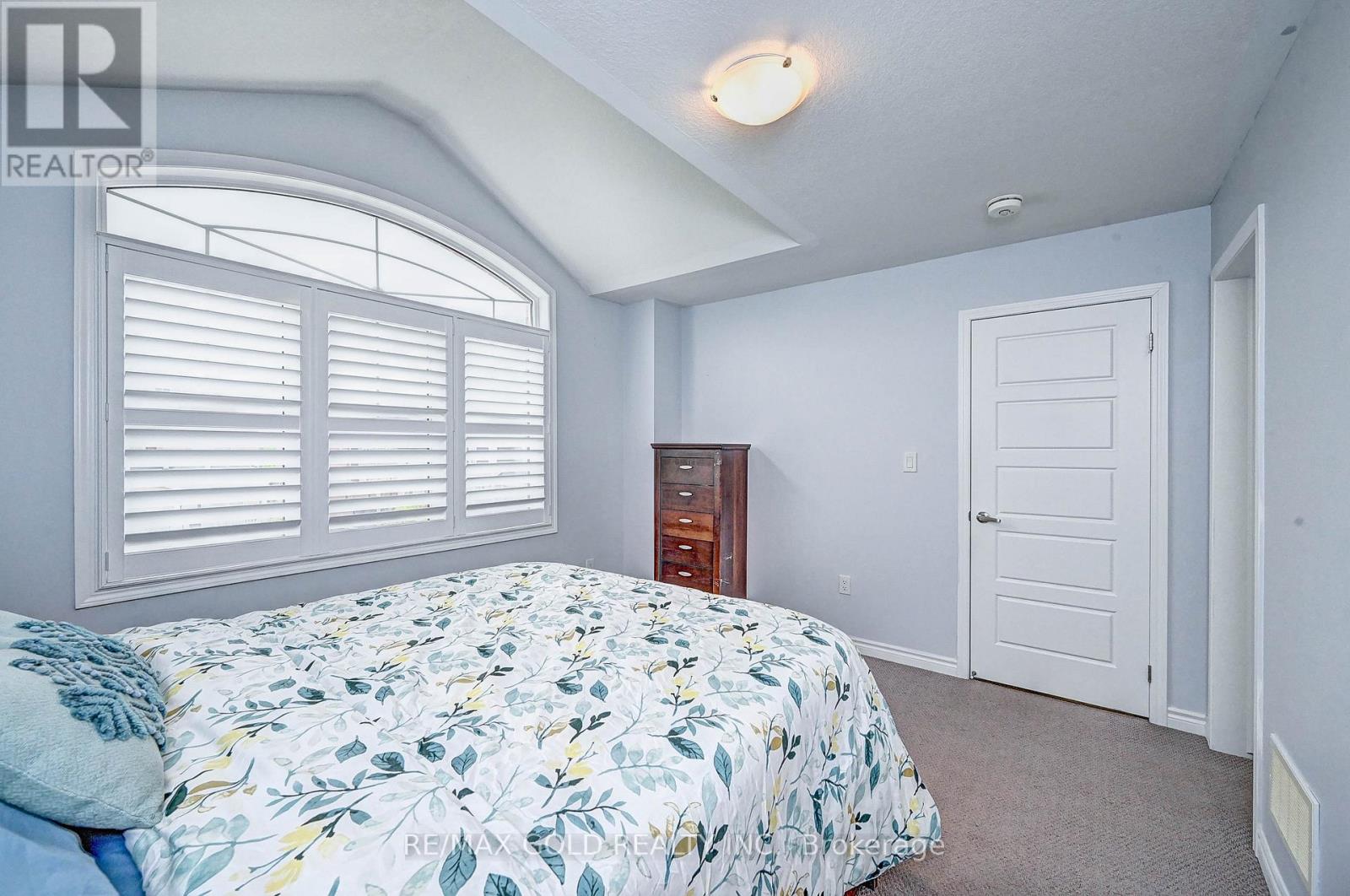 8 Dressage Trail, Cambridge, Ontario  N3E 0C3 - Photo 30 - X12446347