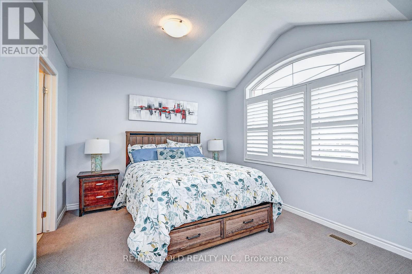 8 Dressage Trail, Cambridge, Ontario  N3E 0C3 - Photo 31 - X12446347