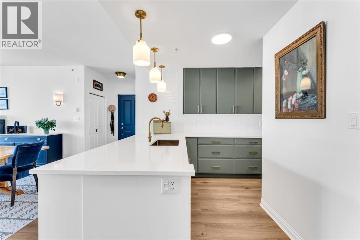 1601 160 E 13th Street, North Vancouver, British Columbia  V7L 2L5 - Photo 11 - R3047857