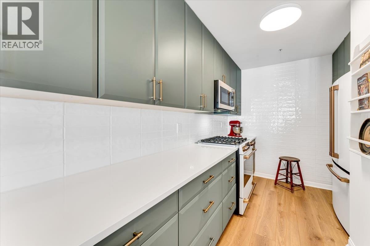 1601 160 E 13th Street, North Vancouver, British Columbia  V7L 2L5 - Photo 10 - R3047857
