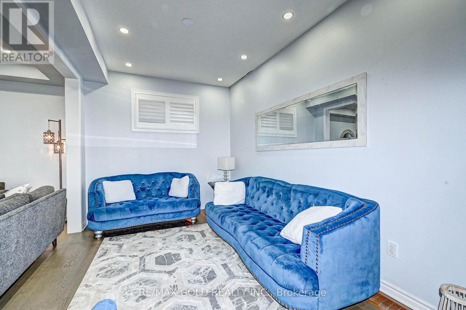 8 Dressage Trail, Cambridge, Ontario  N3E 0C3 - Photo 6 - X12446347