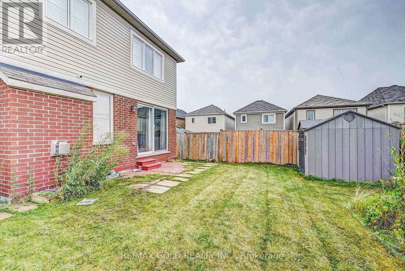 8 Dressage Trail, Cambridge, Ontario  N3E 0C3 - Photo 45 - X12446347