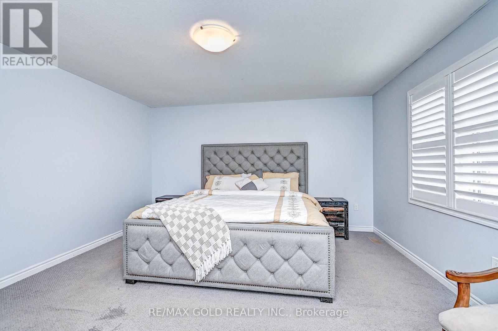 8 Dressage Trail, Cambridge, Ontario  N3E 0C3 - Photo 21 - X12446347