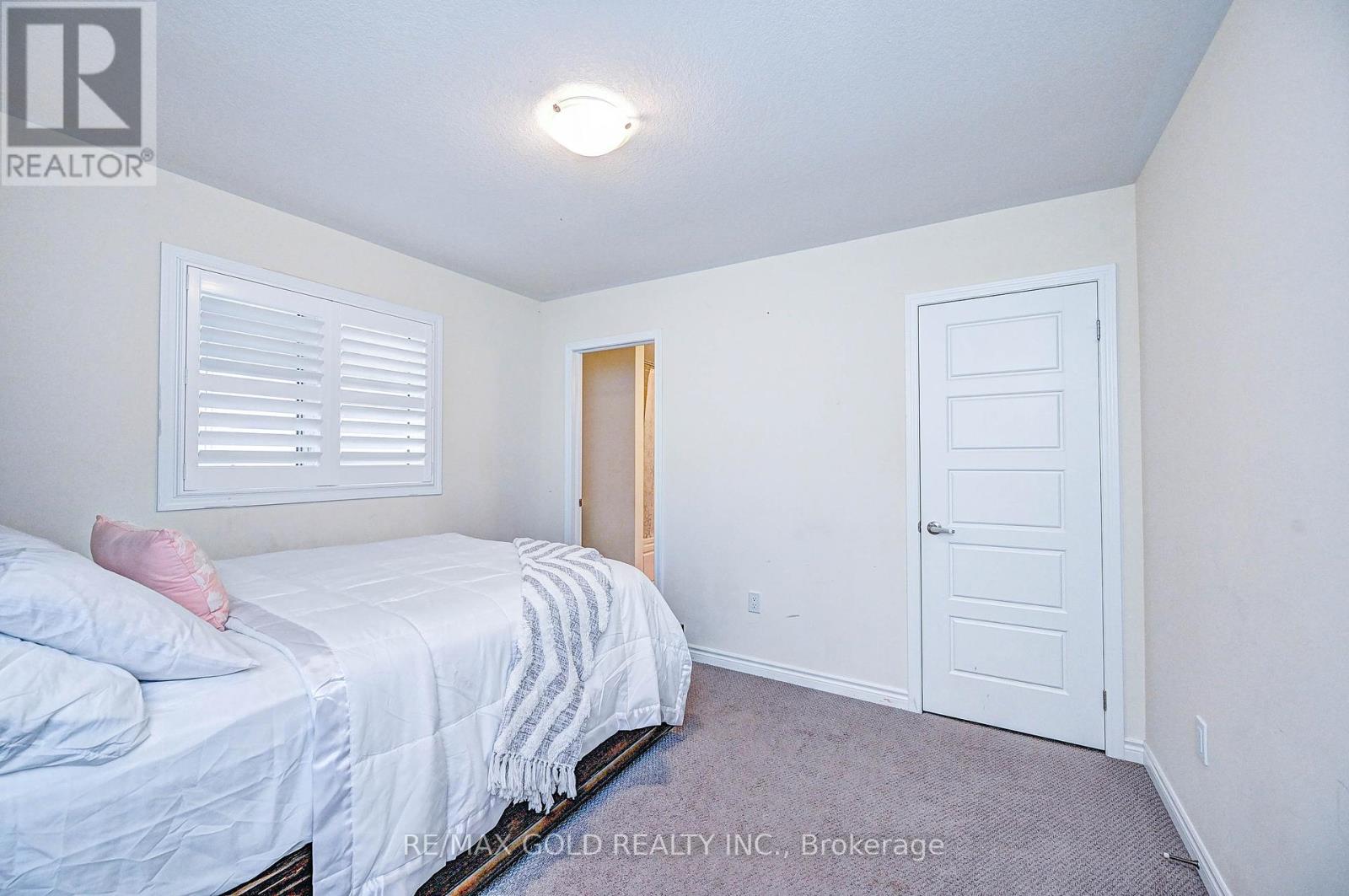 8 Dressage Trail, Cambridge, Ontario  N3E 0C3 - Photo 42 - X12446347