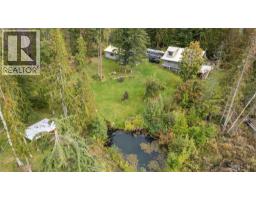 2849 Garland Road, celista, British Columbia