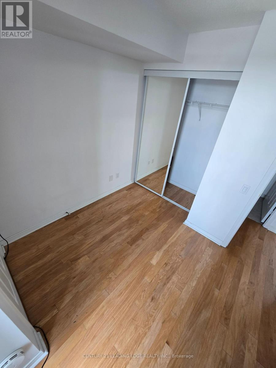 703 - 8 Hillcrest Avenue, Toronto, Ontario  M2N 6Y6 - Photo 10 - C12446857