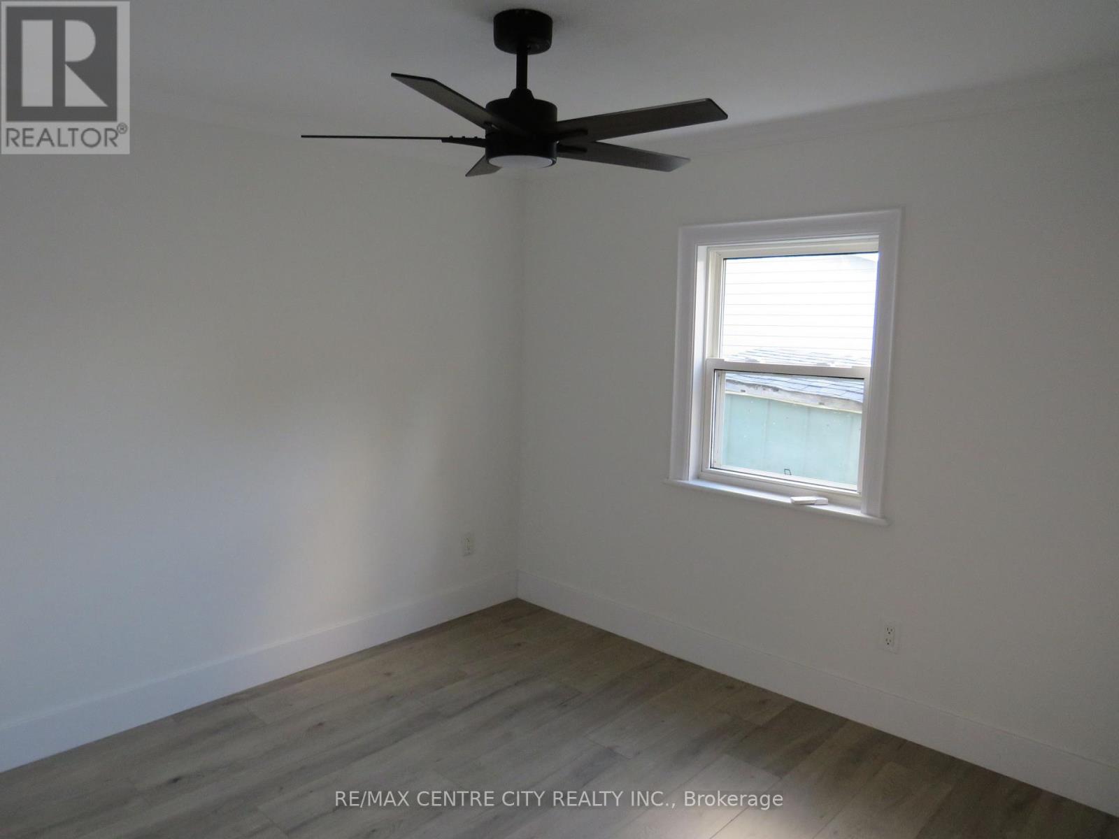 90 - 2189 Dundas Street E, London East, Ontario  N5V 1H3 - Photo 9 - X12447512