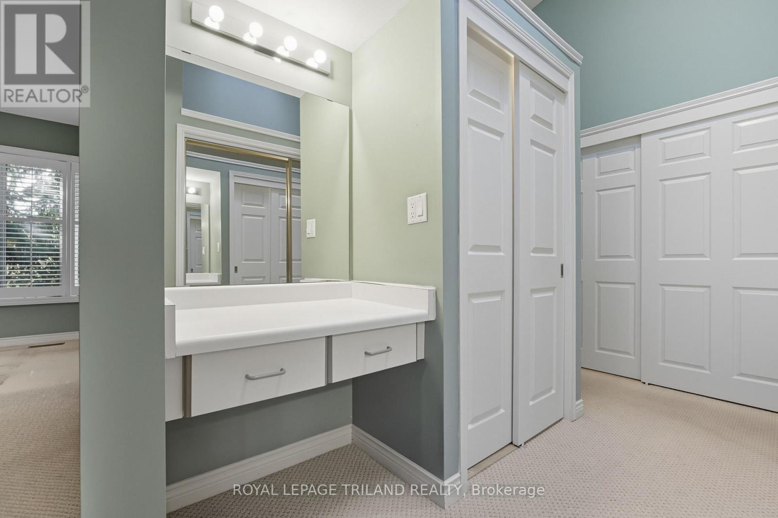 16 - 60 Rosecliffe Crescent, London South (South C), Ontario  N6K 4E6 - Photo 11 - X12447560
